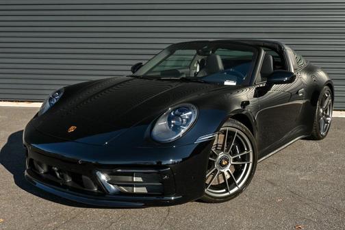 2024 Porsche 911 Targa