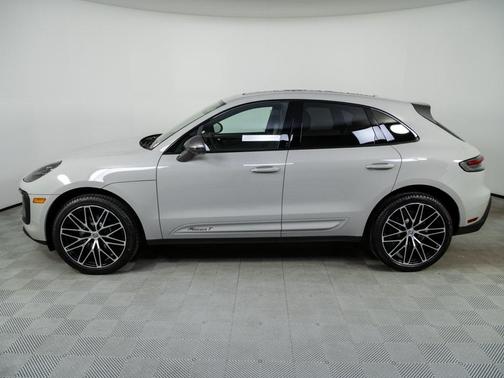 2026 Porsche Macan T