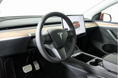 2023 Tesla Model Y Performance Dual Motor All-Wheel Drive