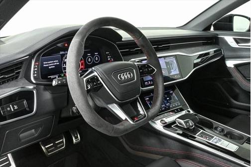 2025 Audi RS 6 Avant 4.0T