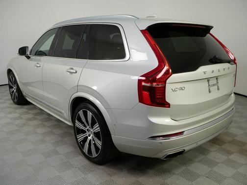 2021 Volvo XC90 T6 Inscription