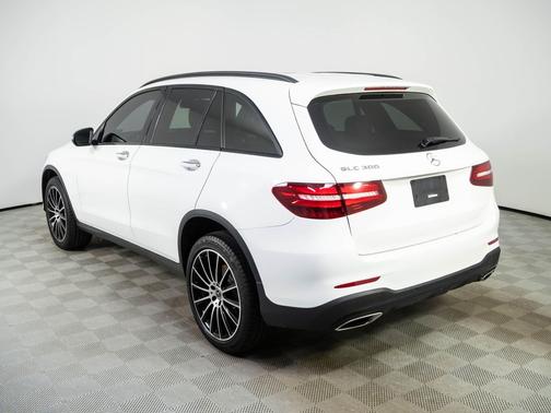 designo Diamond White Metallic 2019 Mercedes-Benz GLC 300 Base