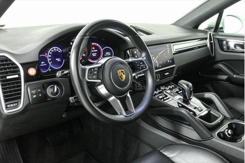 2023 Porsche Cayenne Platinum Edition