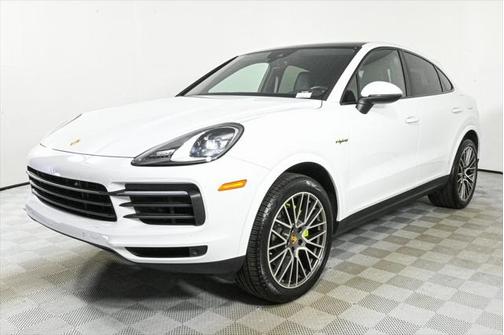 2023 Porsche Cayenne Platinum Edition