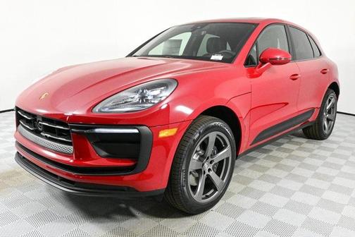 2025 Porsche Macan Base