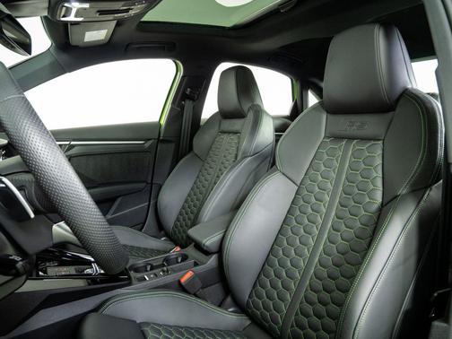 Kyalami Green 2024 Audi RS 3 TFSI quattro S tronic