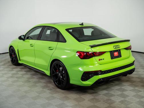 Kyalami Green 2024 Audi RS 3 TFSI quattro S tronic