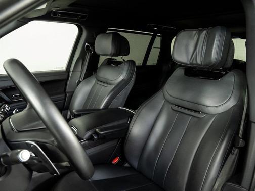 2023 Land Rover Range Rover SV