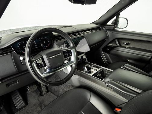 2023 Land Rover Range Rover SV