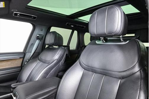 2024 Land Rover Range Rover P530 SE