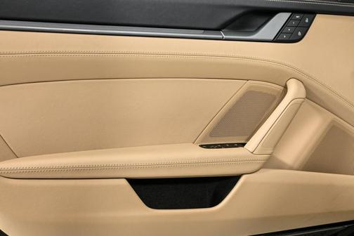 2024 Porsche 911 Carrera 4S Cabriolet