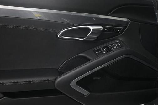 2024 Porsche 718 Cayman GTS 4.0