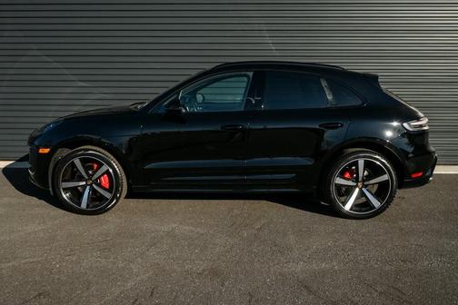 2024 Porsche Macan S