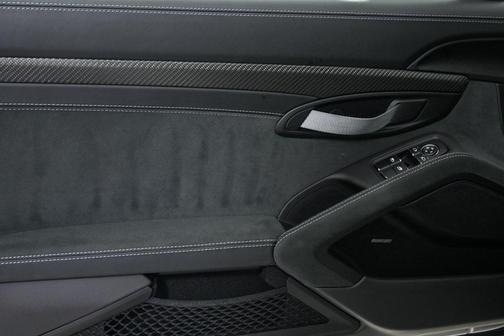 2025 Porsche 718 Cayman GT4 RS