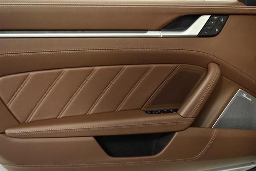 2024 Porsche 911 Turbo S