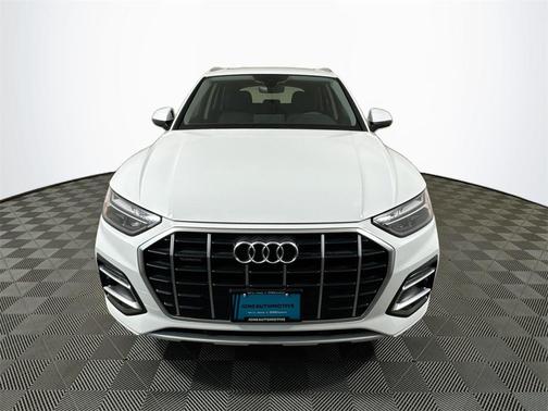 2023 Audi Q5 40 Premium
