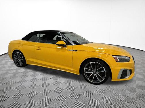 Exclusive Gloss 2023 Audi A5 45 S line Premium Plus