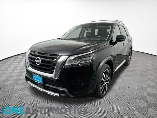 Super Black 2024 Nissan Pathfinder Platinum 4WD