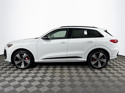 2025 Audi SQ5 3.0T Premium Plus