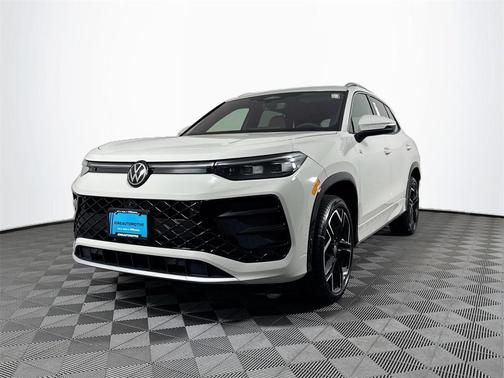 2025 Volkswagen Tiguan 2.0T SEL R-Line 4MOTION