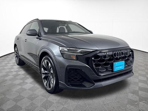Daytona Gray Pearl 2026 Audi Q8 55 Premium Plus