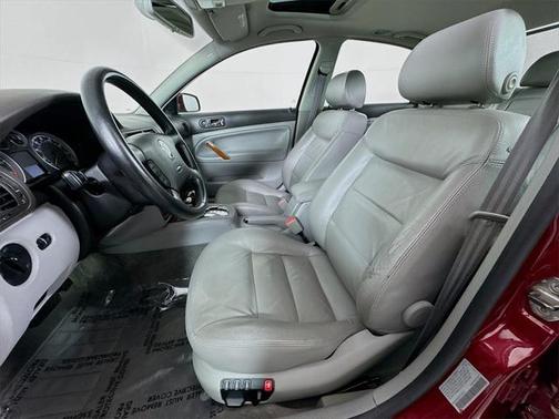 2003 Volkswagen Passat GLX V6