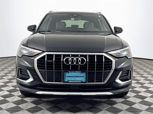 2022 Audi Q3 40 Premium
