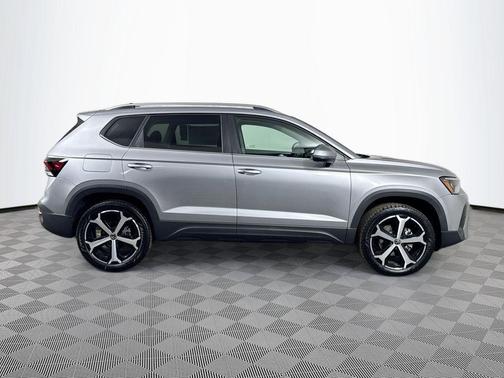 Silver Metallic 2026 Volkswagen Taos SEL