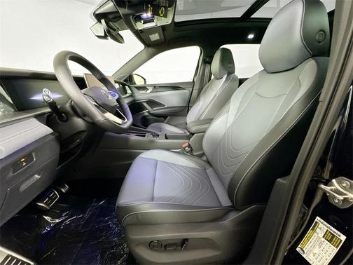 2025 Volkswagen Tiguan 2.0T SE R-Line Black 4MOTION