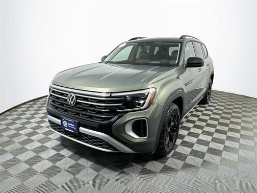 2024 Volkswagen Atlas 2.0T SEL