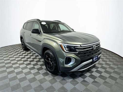 2024 Volkswagen Atlas 2.0T SEL