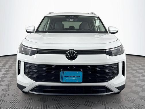 White 2026 Volkswagen Tiguan 2.0T SE 4MOTION