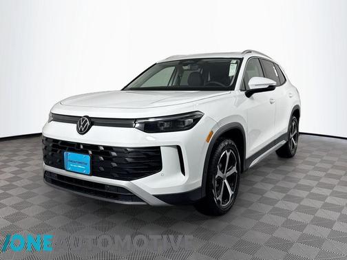 White 2026 Volkswagen Tiguan 2.0T SE 4MOTION