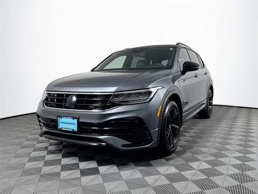 2024 Volkswagen Tiguan 2.0T SE R-Line Black
