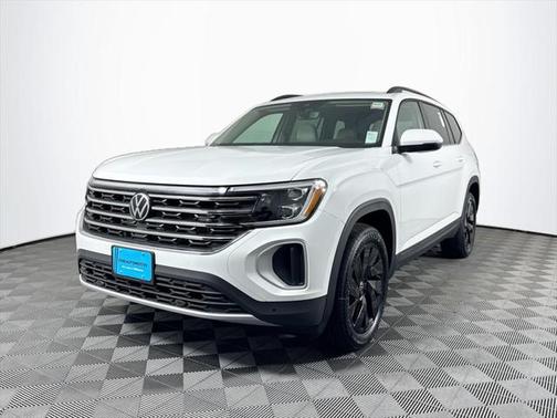 2025 Volkswagen Atlas 2.0T SE w/Technology 4MOTION