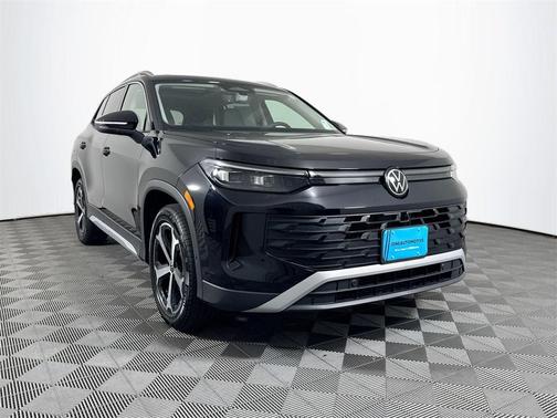2025 Volkswagen Tiguan 2.0T SE 4MOTION