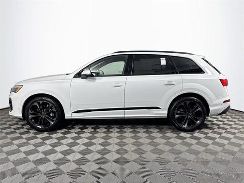 2026 Audi Q7 55 Premium Plus