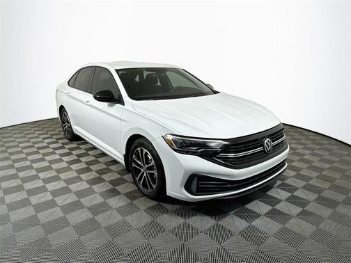 Pure White 2023 Volkswagen Jetta 1.5T Sport