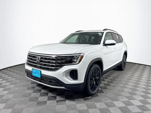 2025 Volkswagen Atlas 2.0T SE w/Technology 4MOTION