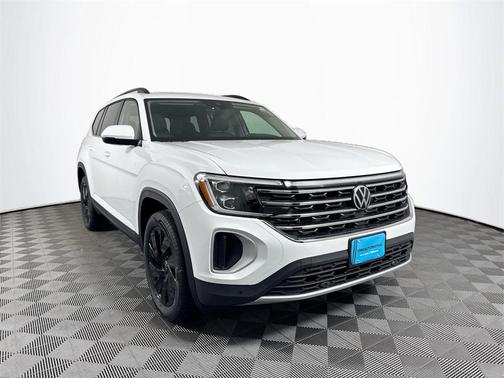 2025 Volkswagen Atlas 2.0T SE w/Technology 4MOTION