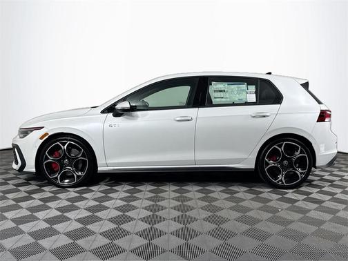 2025 Volkswagen Golf GTI 2.0T S DSG