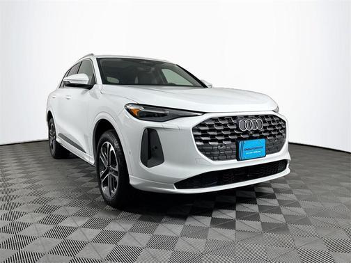 2025 Audi Q5 Premium Plus