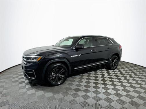 2022 Volkswagen Atlas Cross Sport 3.6L V6 SEL R-Line