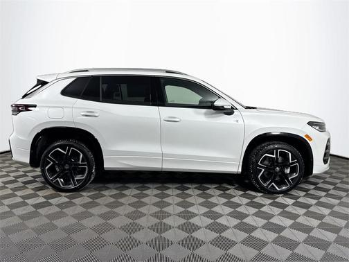 2026 Volkswagen Tiguan 2.0T SEL R-Line 4MOTION