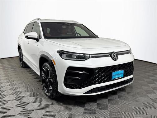 2026 Volkswagen Tiguan 2.0T SEL R-Line 4MOTION