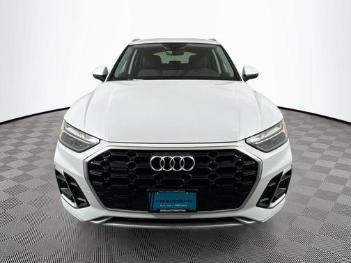 2022 Audi Q5 45 S line Premium