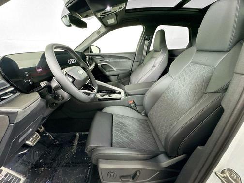 White 2025 Audi SQ5 3.0T Premium Plus