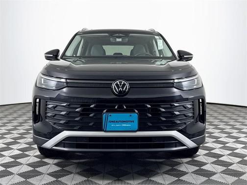 2025 Volkswagen Tiguan 2.0T SE 4MOTION