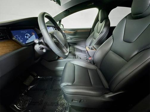2020 Tesla Model X Long Range Dual Motor All-Wheel Drive