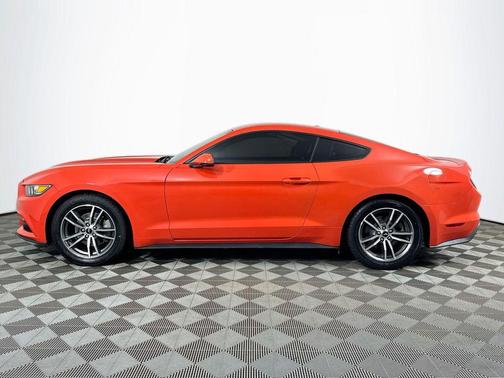 2016 Ford Mustang EcoBoost Premium